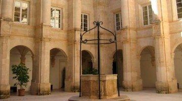 Patio Central del Museo de Menorca